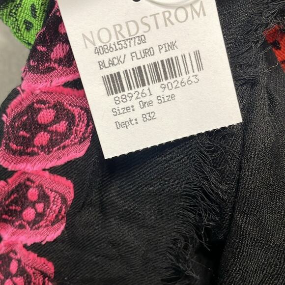 Alexander McQueen Neon Skull Scarf Black Rare Retails $430 - Picture 7 of 9